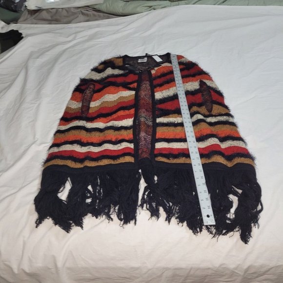 VERTIGO PARIS‎ CAPE PONCHO Burnt Orange Fringe SIZE L/XL NWT Women's - Picture 6 of 9